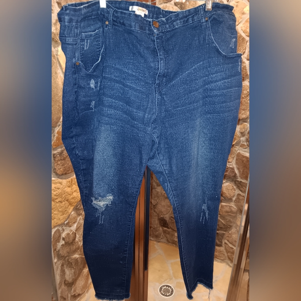 Plus Size Skinny Jeans
